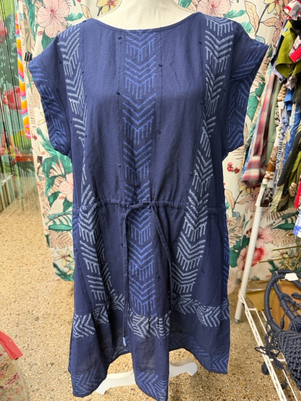 NWT Velvet By Graham & Spencer Navy Blue Geometric Print Pullover Dress Size M